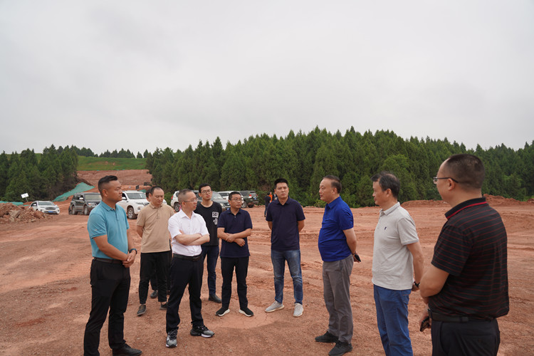 国家林草局驻成都专员办到绵阳市、德阳市开展成绵扩容项目林地许可情况检查工作